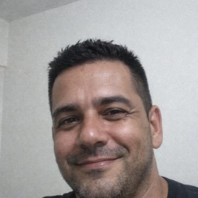 Carlos Eduardo "Cadu" Almeida